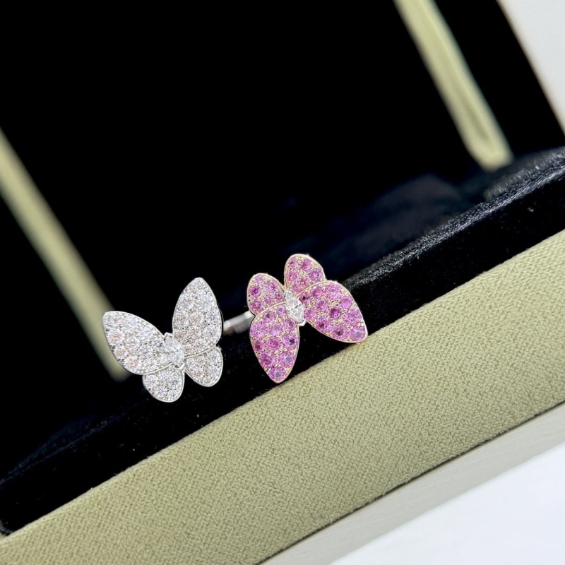 Vca Rings